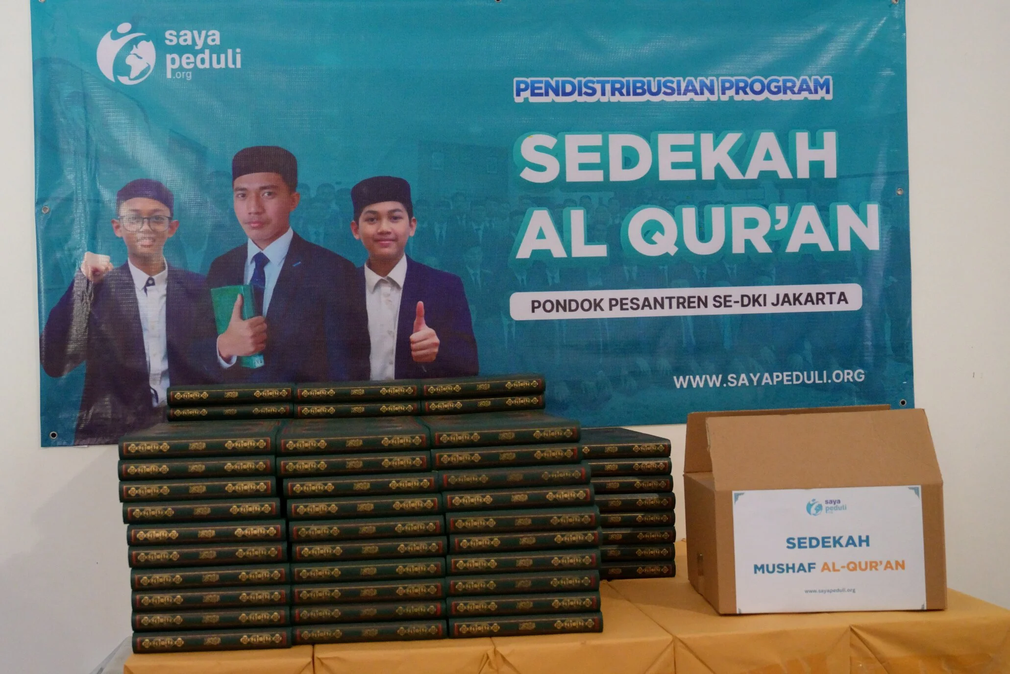 Foto 1 dari album Pendistribusian Al-Qur'an untuk Santri Tahfidz 2025